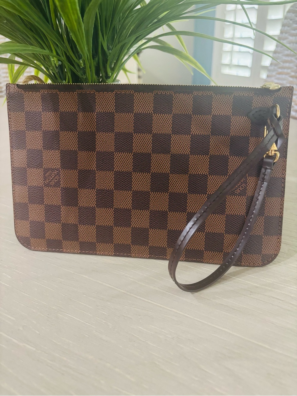 Louis Vuitton Brown Damier ΓbΓ¨ne Wristlet Pouch